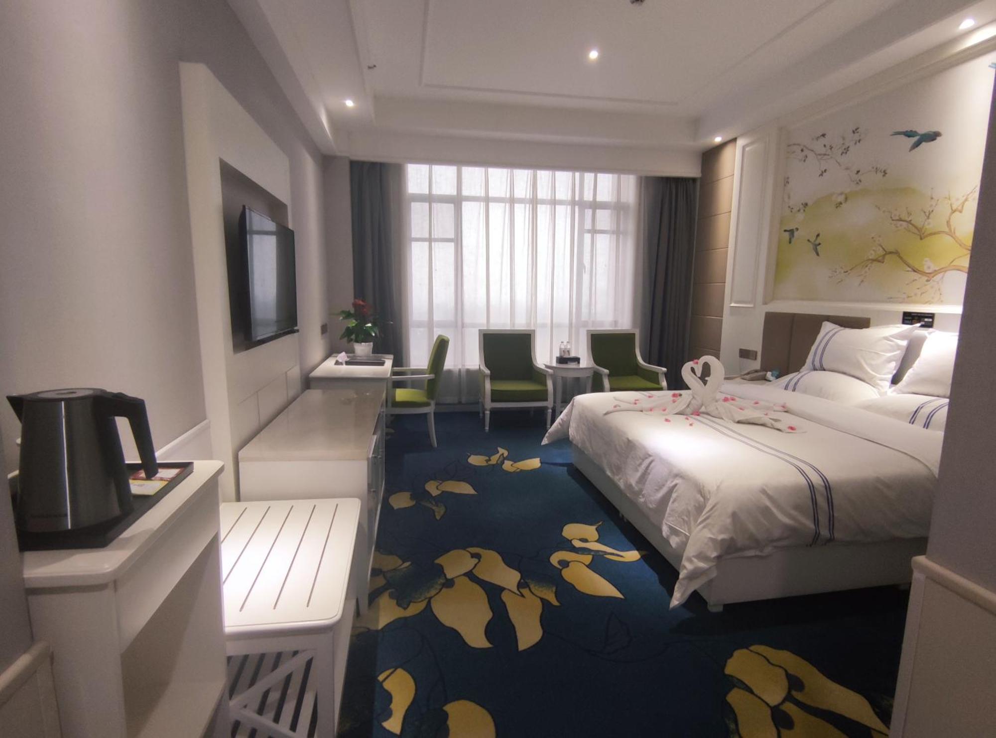 Huashan Xinghe International Hotel Huayin Экстерьер фото