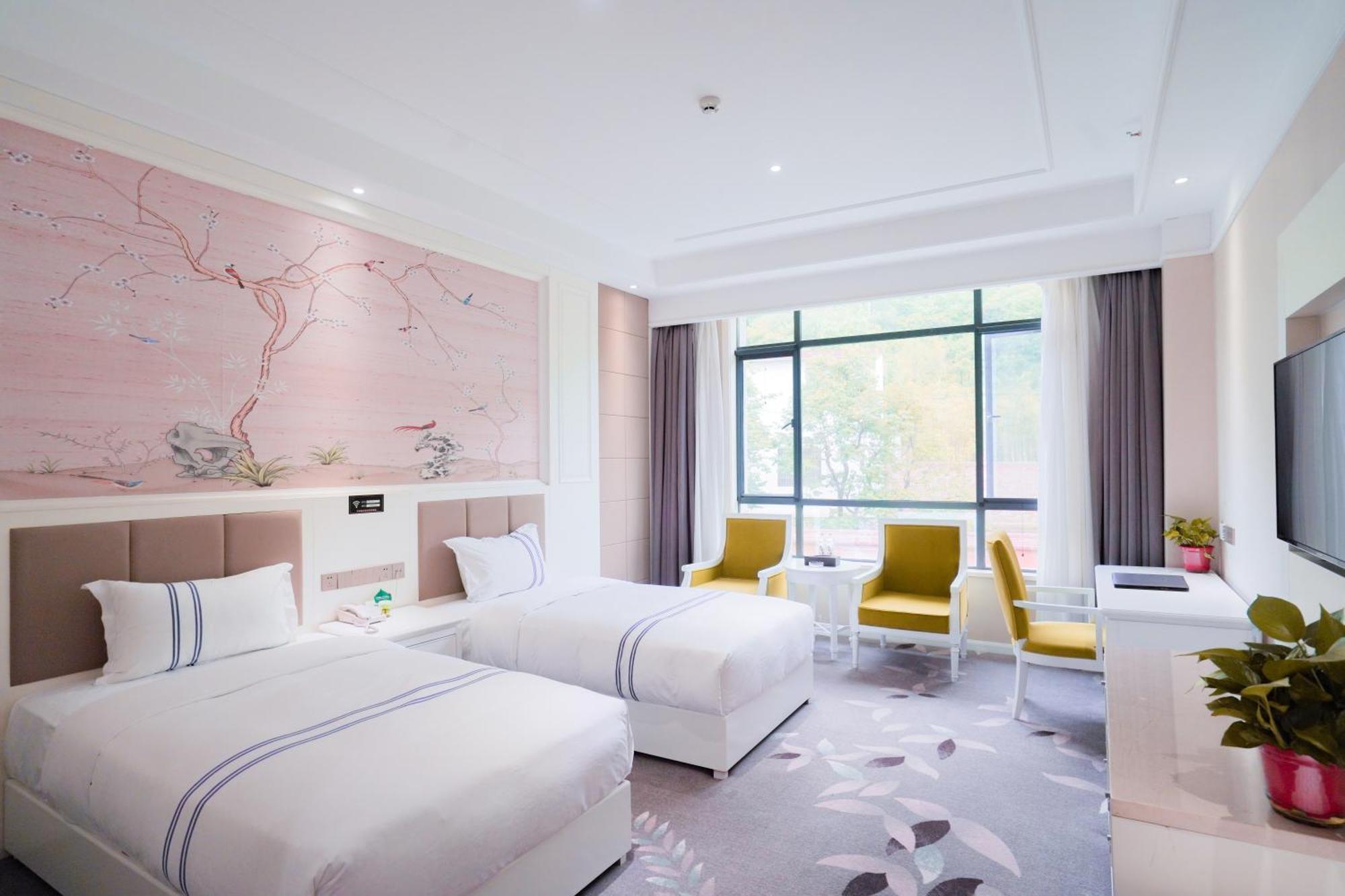 Huashan Xinghe International Hotel Huayin Экстерьер фото